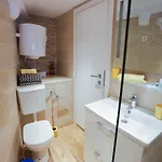 Castellum Apartment *